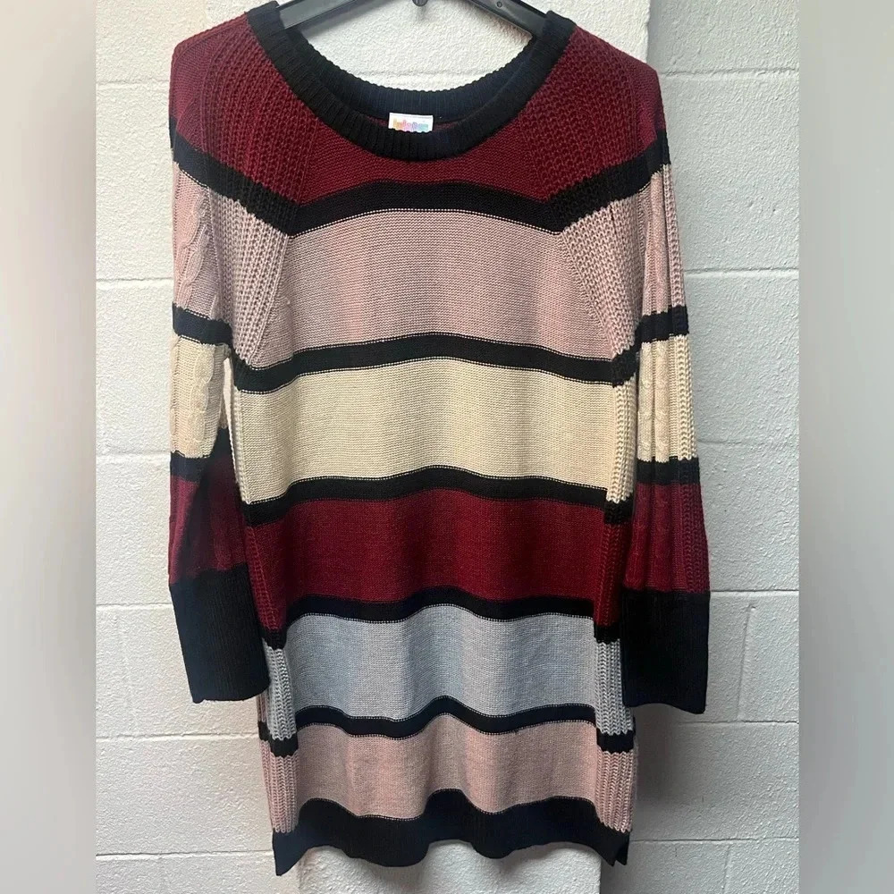 Lularoe L Black Mauve
Cream Maroon Gray Wide Stripe Sweater Dress